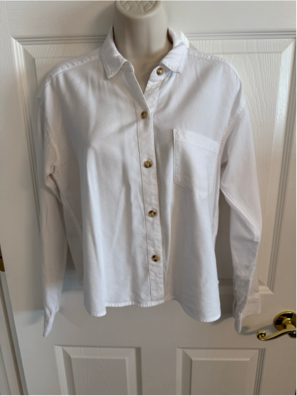 Women's Abercrombie & Fitch White Cropped Button Down Shirt S